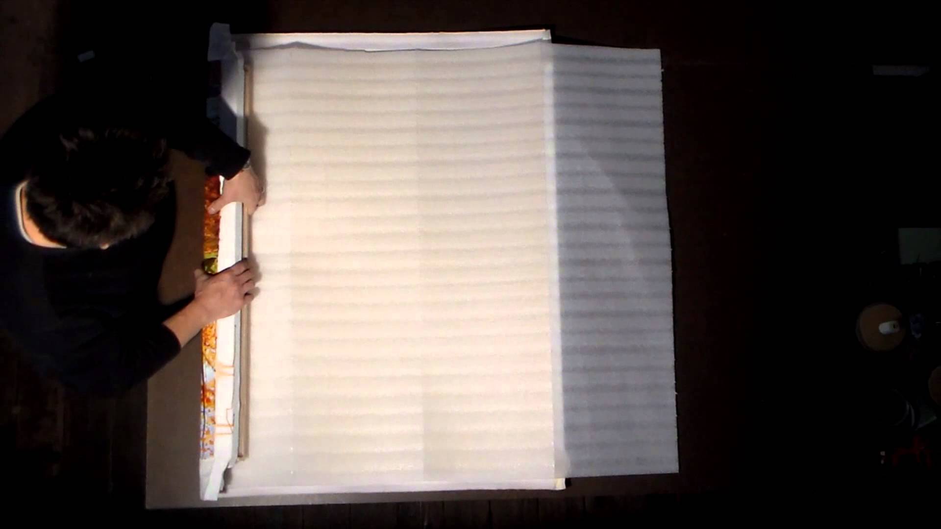 Roll the paper-covered artwork face out Roll the paper-covered artwork face out